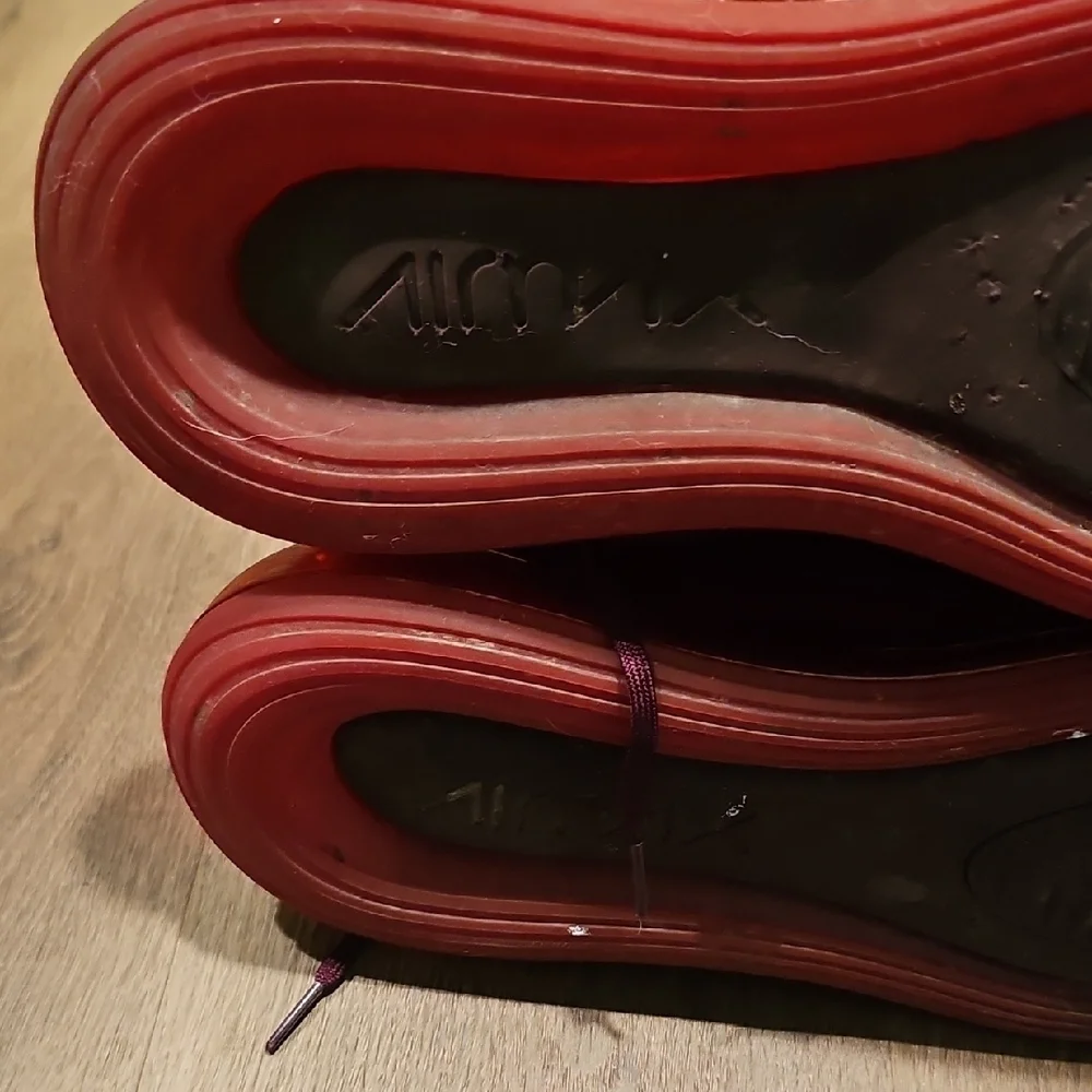 Nike Air Max 720 Red Athletic Shoes Vintage Size 13 Men Tennis Shoe  Retro